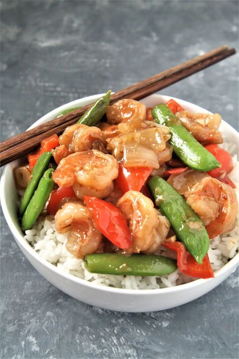 Panda Express Copycat Wok-Fired Shrimp (Sizzling Shrimp) - The Tasty Bite Chicken Fried Rice Chinese, Sizzling Shrimp, Sweet Fire Chicken, Panda Express Copycat, Panda Express Recipes, Chicken Fried Rice Easy, Chili Shrimp, Sweet And Spicy Sauce, Honey Walnut Shrimp