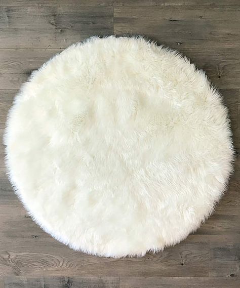 White Round Faux Fur Rug #fluffy#featuring#rug Fur Background Photoshoot, White Fur Background, Fluffy Background, Fur Background, Rug Fluffy, Baby Photography Backdrop, Logo Online Shop, Boho Background, Baby Boy Newborn Photography