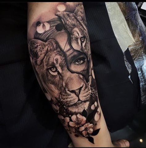 Cruz Tattoo, Leg Sleeve Tattoos, Leg Tattoo Ideas, Chicanas Tattoo, Lioness Tattoo, Animal Tattoo Ideas, Feminine Tattoo Sleeves, Hand Tattoos For Girls, Mommy Tattoos