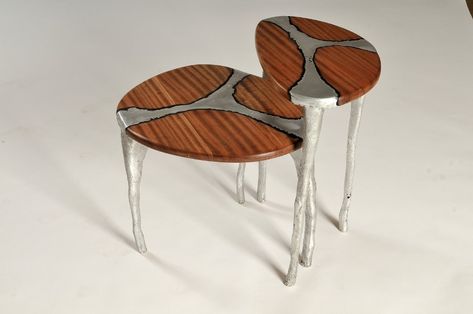 Furniture Unique, Concrete Furniture, Aluminum Furniture, Brass Wood, Wood Furniture Diy, Wood Carving Art, Wood Resin, Recycled Furniture, Mahogany Wood