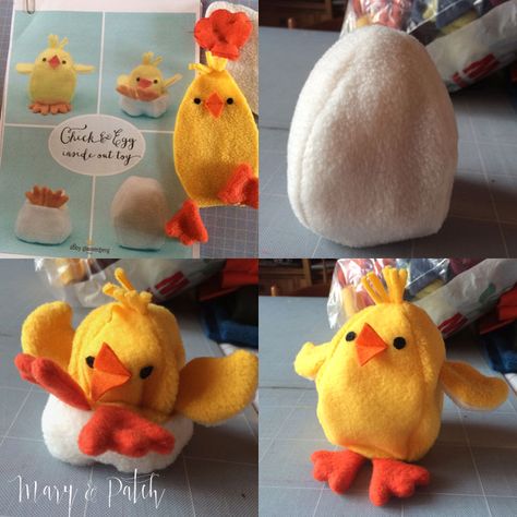 Soft toy, chick and egg, inside out toy by Abby Glassenberg | Mary & Patch City Quilt Pattern, Inside Out Toys, City Quilt, Quilt Techniques, Egg Toys, Loom Bracelet, Paper Punch, Easter Crochet, Five Pointed Star