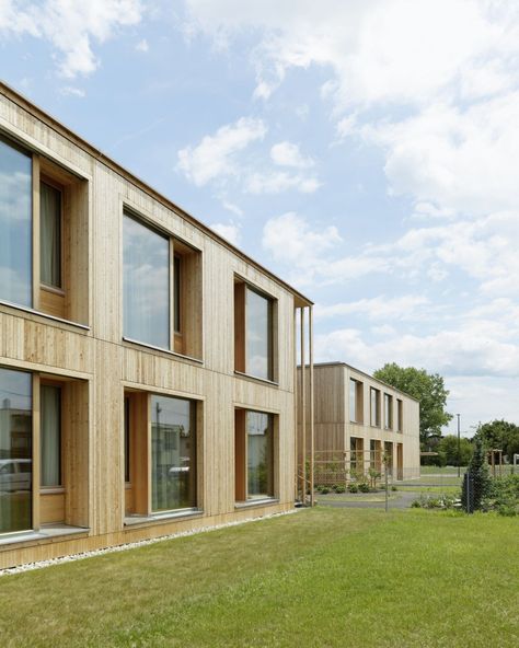 Peter Rosegger Nursing Home / Dietger Wissounig Architekten  Dignified architecture for a dignified old age Rehabilitation Center Architecture, Church Building Design, Wood Facade, Wooden Facade, Wood Architecture, Elderly Home, Aged Care, Healthcare Design, Nursing Home