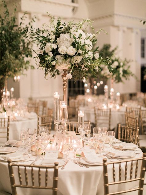 Rustic Wedding Decorations, Tafel Decor, Tall Centerpieces, Romantic Candles, Wedding Photo Albums, Wedding Table Decorations, Wedding Table Centerpieces, Wedding Cake Designs, בר מצווה