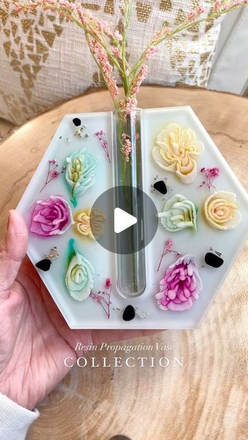 Resin Artist | Joanne Kophs on Instagram: "🌱These resin propagation vases are so much fun to pour! The resin blooms are so unique in each one. 🌸 I love playing with different color combinations! 🎨Let’s talk more about pigment pastes ⬇️ below! ⭐️⭐️ON ETSY TODAY and on SALE for a limited time. Etsy link in bio! ⭐️⭐️ 🎨What do I look for in a pigment paste? I look for a smooth consistency- if it has a smooth, buttery, easily stirred consistency, I know it will combine beautifully with my resin. I also look for colors that are dense with saturation because a little will go a long way. And high quality is important. Be willing to pay a little extra for good ingredients. Cheaper isn’t better and good brands also provide an amazing array of color options. Also, you get far better customer se Flowers Resin Art, Resin Comb And Mirror, Resin Flower Vase, Resin Test Tube Vase, Rose Preserved In Resin, Resin Vase, Different Color Combinations, Craft Resin, Resin Artist