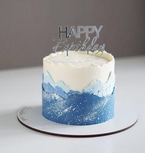 Mens Buttercream Cake, Cake Decorating For Men Birthday, Shades Of Blue Cake Ideas, Buttercream Birthday Cakes For Men, Small Cakes For Men, Masculine Cake Ideas, Pretty Birthday Cakes For Men, Blue And White Cake For Men, Small Cake Designs For Men