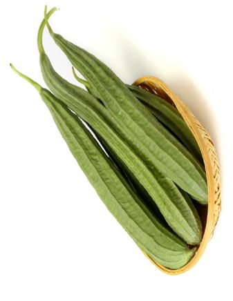 Cluster Bean, Ridge Gourd, Vegetable Crafts, Dark Green Vegetables, Bean Seeds, Hair Damage, Fruit Photography, Door Steps, Green Vegetables