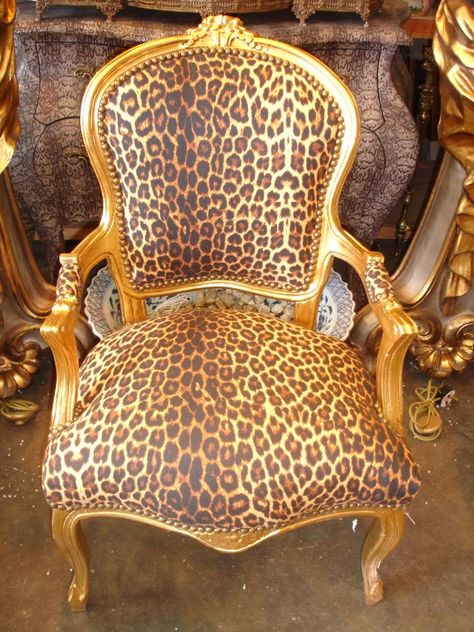 bougie chair Animal Print Accent Chair, Leopard Print Chair, Animal Print Chair, Animal Print Furniture, Printed Accent Chairs, Leopard Chair, Printed Chair, Upholstered Chair, Bad Design