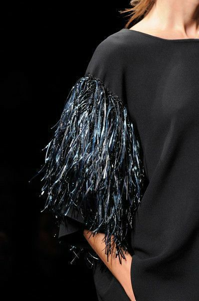 Haute Couture Details, Fashion Week Spring 2014, Fringe Fashion, Couture Mode, فستان سهرة, Couture Details, Milan Fashion, Fashion Details, Fashion Week Spring