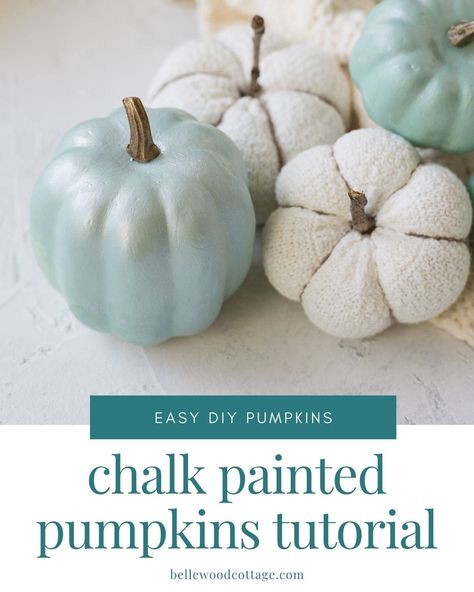 Pumpkin Spray Paint, Make Chalk Paint, Diy Pumpkins, Pumpkin Pictures, Metallic Spray Paint, Chalk Paint Colors, Foam Pumpkins, Pumpkin Stem, Faux Pumpkins