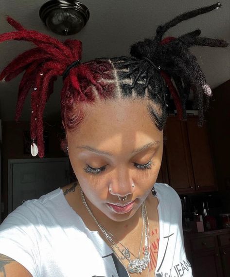 Starter Loc Inspo Black Women, Fall Hair Colors For Black Women Locs, Dreadlock Color Ideas Black Women, Loc Sprinkles Locks, Dreadlocks Dyed, Loc Sprinkles, Locs Color, Dyed Locs, Dyed Dreads