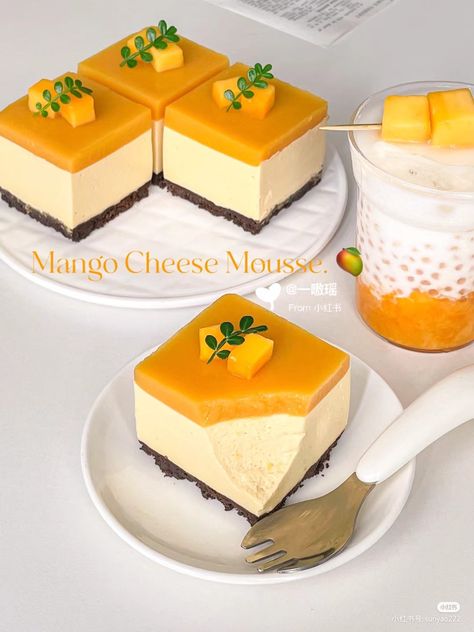 Aesthetic Cheesecake, Cheesecake Korean Aesthetic, Japanese Soft Cheesecake, Korean Deserts Aesthetic, Aesthetic Japanese Desserts, Korean Dessert Cafe, Pretty Dessert, Sweet Snacks Recipes, Yummy Comfort Food