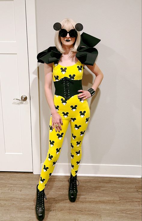 From the Paparazzi video #halloween #ladygaga #costume #cosplay #paparazzi Gaga Halloween Costume, Paparazzi Costume, Paparazzi Video, Lady Gaga Halloween, Lady Gaga Halloween Costume, Lady Gaga Looks, Gaga Costume, Lady Gaga Paparazzi, Lady Gaga Concert