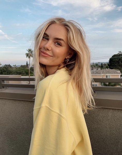 Michelle Randolph, Blonde Hair Looks, Shades Of Blonde, Beauty Photos, Insta Photo Ideas, Nail Art Design, Hair Looks, Hair Goals, New Hair