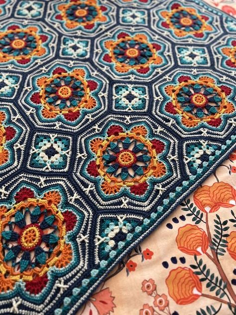 PERSIAN TILES WEST YORKSHIRE SPINNERS Crochet Persian Tiles, Persian Tiles Blanket, Janie Crow, Crochet Circle Pattern, Persian Tiles, Crochet Potholder Patterns, Crochet Circle, Potholder Patterns, Crochet Potholders