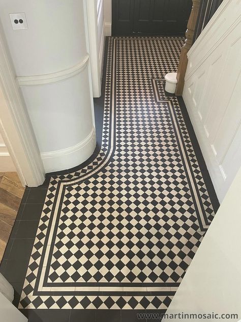 Victorian Floor Tiles - Interior — Martin Mosaic Victorian Tiles London Victorian Hallway Floor Tiles, Victorian Kitchen Flooring, House Floor Tiles, Vintage Tile Floor, Plaid Tile, Victorian Flooring, Mosaic Tile Bathroom Floor, Foyer Tile, Victorian Mosaic Tile