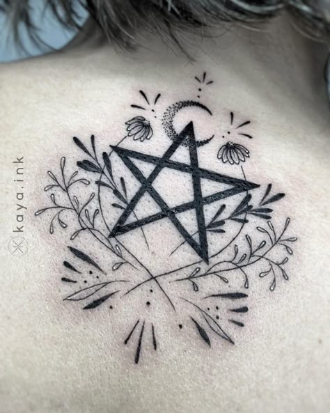 Witchy Hip Tattoo, Wiccan Tattoo Ideas, Pentagram Tattoo Design, Pagan Tattoo Ideas, Pentacle Tattoo, Wiccan Tattoo, Pentagram Tattoo, Group Tattoos, Witchy Tattoos