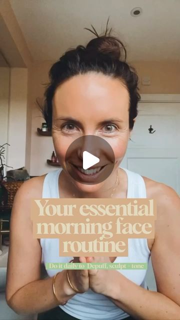 Lydia Sasse on Instagram: "YOUR MORNING FACE ROUTINE SORTED!   You’ve been asking for ages what a simple morning routine would look like : so here you are!   This is pretty much what I do every morning before I get out of bed: it will help boost your circulation, improve lymphatic drainage, give you glowing skin and plump and tone your tissues!   This is on double speed so make sure you do it nice and slow, repeat each for about ten seconds.   Drop a 🍑 below if your going to try it for lovely plump juicy glowing skin tomorrow!   Tag a friend who will try this too.   Ps only 2 more spots left on Sundays face yoga + massage workshop 2-5 in bray DM me if you want one.   #faceyoga #facemassage #faceliftingmassage #facelift #naturalfacelift #naturalbeauty #naturalskincare #beautytips #beautyed Morning Face Massage, Morning Face Routine, Simple Morning Routine, Yoga Massage, Natural Face Lift, Face Routine, Facial Yoga, Get Out Of Bed, Face Yoga