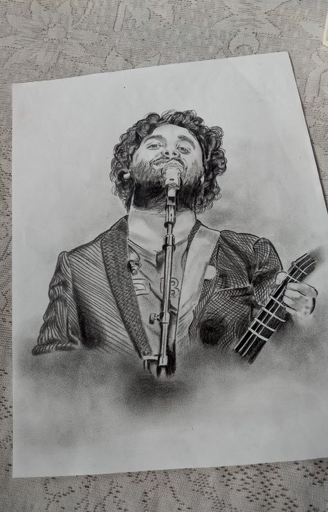 Arijit Singh Sketch, Arijit Singh, Sketch Pencil, Singing Time, Pencil Sketch, Drawing Sketches, Sketch, Pencil, Male Sketch