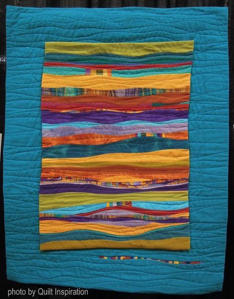 Quilt Arizona ! Part 4 Quilt Wall Hangings Ideas, Improvisational Quilts, Southwestern Quilts, Abstract Quilts, Abstract Art Quilt, Southwest Quilts, Curved Piecing, Improv Quilting, Landscape Art Quilts