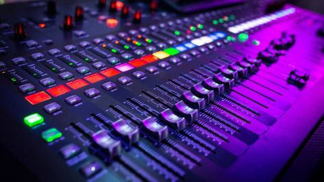 Tips for Recording a Compelling Demo | MusicWorld | BMI.com Music Engineers, Musical Background, Music Mixer, Recording Studio Setup, Mixer Audio, Mixing And Mastering, Home Recording Studio, Dj Images, Sound Studio