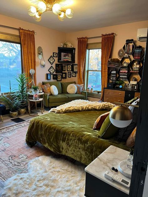 Maximalist Apartment Bedroom, Maximalist Bedroom Decor, 70s Style Bedroom, Cozy Eclectic Bedroom, Living Room Apartment Decor, Cozy Reading Chair, Chair Ideas, Future Apartment Decor, Reading Chair