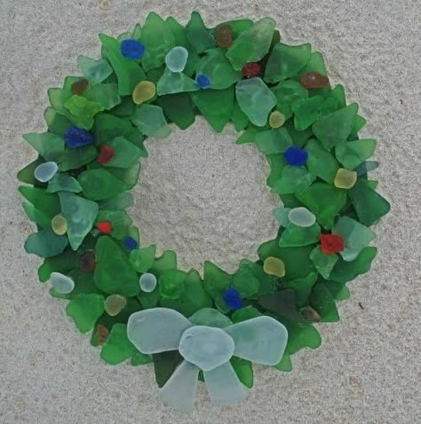 Sea Glass Xmas Wreath.......... #Handmade #DIY #Craft #Reuse #Repurpose #Environment #Upcycle #Wreaths #Christmas #Trees #Decorations #SeaGlass Seaglass Wreath, Sea Glass Wreath, Sea Glass Diy, Glass Wreath, Sea Glass Art Diy, Beach Christmas Ornaments, Sea Glass Art Projects, Seaglass Art, Beach Glass Crafts