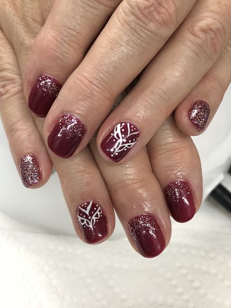 Cranberry Nails, Nail Polish Brush, Nails Opi, Chrome Nail Art, Glitter Gel Nails, Nails Christmas, Striped Nails, Gel Nail Designs, Minimalist Nails