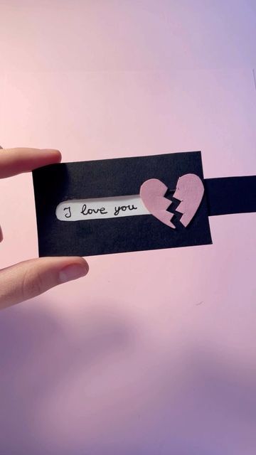 Derya🥐🥐 on Instagram: "cute way to say I love you <3" Cute Ways To Day I Love You Crafts, Cute Ways To Say I Like You Crafts, Cute Crafts To Say I Love You, Cute Way To Say I Love You, I Love You Diy, Crafts To Say I Love You, Cute Ways To Say I Love You Crafts Diy, Creative Ways To Say I Love You Diy, Ways To Say I Love You Crafts