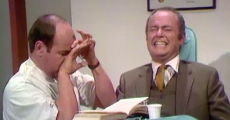 Tim Conway confirmed he made Harvey Korman wet himself during The Dentist sketch on Carol Burnett Harvey Korman, Tim Conway, Funny Sketches, Carol Burnett, Mission Accomplished, Classic Television, The Dentist, Good Humor, Cool Sketches