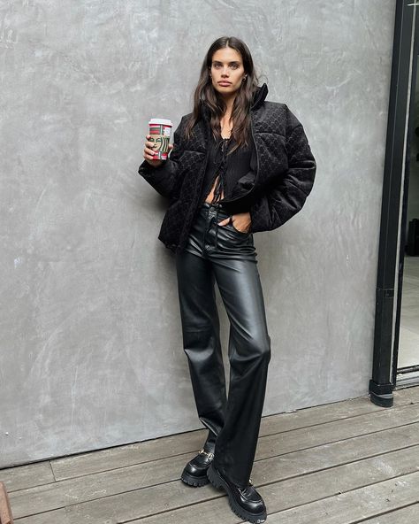 Sara Sampaio - IG Post November 30, 2023 Sara Sampaio Style, Sara Sampaio, November 30, Instagram Dogs, Ig Post, A Fire, Powerful Women, Women Empowerment, Celebrity Style