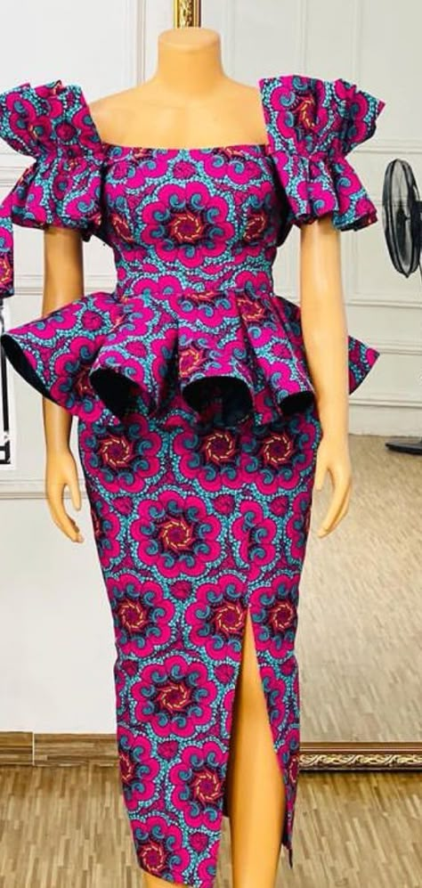 6pieces Ankara Gown, Six Pieces Gown Ankara Style, Long Gown Styles, Ankara Long Gown, Classy Wardrobe, Romantic Wedding Dresses, Ankara Long Gown Styles, African Fabric Dress, Long African Dresses