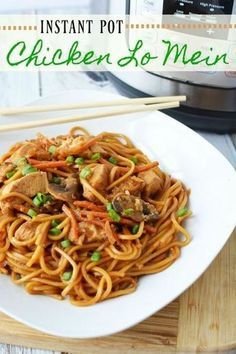 Want a meal that's fast and always satisfies? Check out our better-than-take-out Chicken Lo Mein that's made in the Instant Pot! Chicken Lo Mein Recipe Instant Pot, Lo Mein Instant Pot, Instant Pot Chicken Lo Mein, Chicken Lo Mein, Chinese Chicken Recipes, Mapo Tofu, Potted Beef, Lo Mein, Instant Pot Dinner Recipes