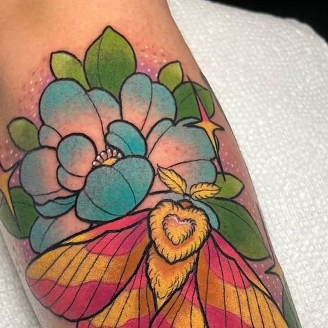 Maple Moth Tattoo, Neotraditional Moth Tattoo, Luna Moth Tattoo Neotraditional, Rosey Maple Moth Drawing, Rosy Maple Moth Tattoo, Rose Maple Moth, Moth With Flowers Tattoo, Rose Maple Moth Drawing, Rose Maple Moth Tattoo