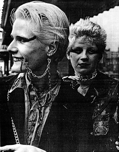 Anarchy, Attitude, Outrage: Photos When Punk was Young and Dangerous | Time Punk Piercings, Punks 70s, 1970s Punk, 70s Punk, British Punk, Punk Movement, 80s Punk, Punk Culture, Pin Fashion