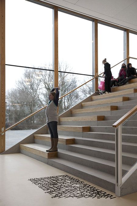 Education Student, Interior Architects, Escalier Design, School Interior, Stair Handrail, Stair Steps, Interior Stairs, Education Design, Interior Architect