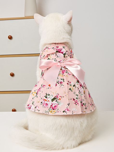 Floral Pattern Pet Dress Floral Cat, Pet Dress, Cat Dresses, Christian Siriano, Cat Pet Supplies, Dog Dresses, Cat Clothes, Medium Dogs, Trendy Fashion Women