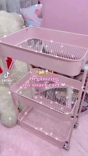 Kawaii Organization, Organizing Snacks, Snacks Japonais, Kawaii Snacks, Cart Organizer, Japan Snacks, Snack Cart, Snack Organizer, Kawaii Bedroom