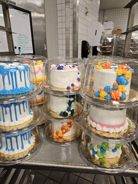 Publix Birthday Cake, Publix Birthday Cakes, Publix Cake, Publix Cakes, Publix Bakery, Dr Seuss Birthday, Cake Pictures, Dr Seuss, Grocery Store