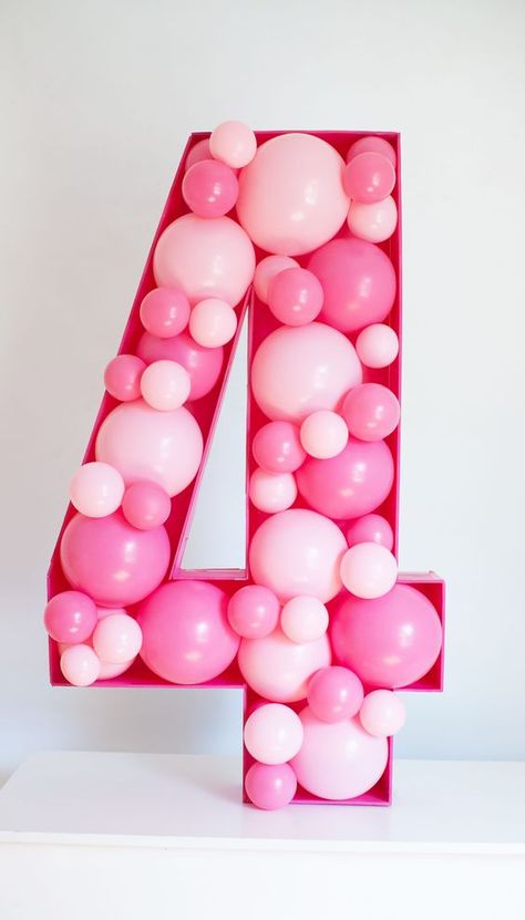 Mosaic Numbers, Ballerina Party Decorations, Balloon Mosaic, Spongebob Birthday Party, Barbie Theme Party, Spongebob Birthday, Barbie Birthday Party, Barbie Theme, Birthday Balloon Decorations