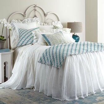 pine cone hill Savannah bedding. get your dream bedding custom made @superiorcustomlinens  #pineconehill #ruffle #linenbedding #interiordecor #homedecor #bedroomdecor Damask Bedding, Bed Ensemble, Pine Cone Hill, Linen Gauze, Coverlet Set, Floral Pillows, Beautiful Bedding, Bedding Accessories, Beautiful Bedrooms