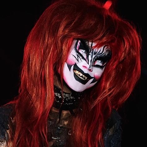 Dragula Drag, Hoso Terra Toma, Goth Eye Makeup, Drag King, Drag Makeup, Makeup Idea, Red Makeup, Clowning Around, Queen Art