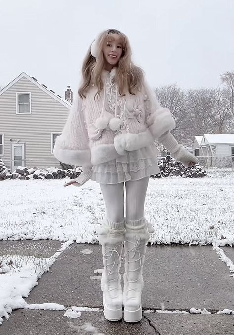 Fur Demonia Boots, Dolly Winter Outfits, Cutecore Outfit Winter, White Fur Boots Outfit, Gyaru Winter Outfits, Demonia Shaker 100 Outfit, Hyperfemme Outfits, Winter Bimbocore Outfits, Wintercore Outfits