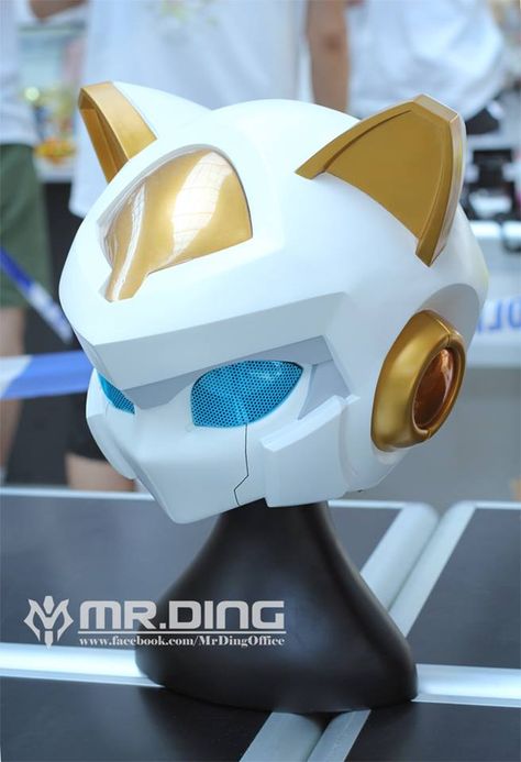 Mecha Helmet, Transformer Oc, Animatronic Design, Cat Ear Helmet, Cat Helmet, Save Water Poster Drawing, Robot Mask, Save Water Poster, Space Armor