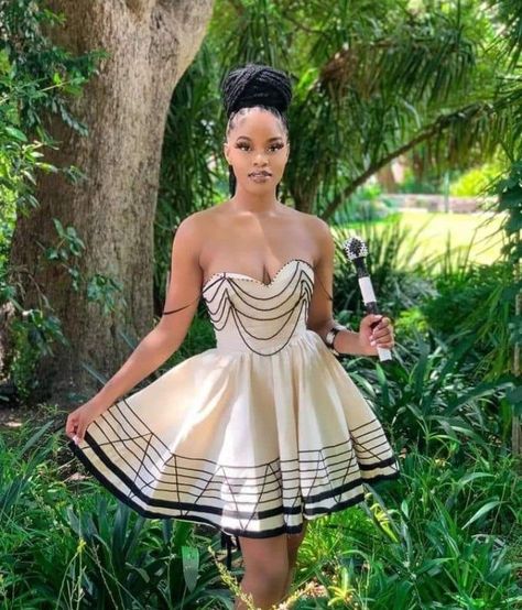 Modern South African Traditional Dresses, Zulu Traditional Wedding Dresses, Zulu Attire, Zulu Traditional Wedding, Zulu Traditional Attire, Xhosa Traditional Attire, Xhosa Attire, South African Traditional Dresses, Africa Day