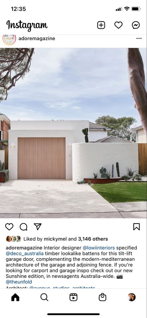 Mediterranean Carport, Batten Garage Door, Carport Gate, Modern Mediterranean Architecture, Mediterranean Architecture, Driveway Gate, Exterior Lighting, Garage Door, Driveway