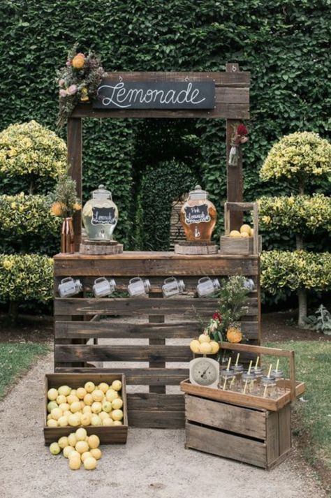 Bride Birthday, Rustic Wedding Decorations, Deco Champetre, Quinceanera Ideas, Special Events Decor, Water Wedding, Wedding Dessert Table, Wedding Fair, בר מצווה