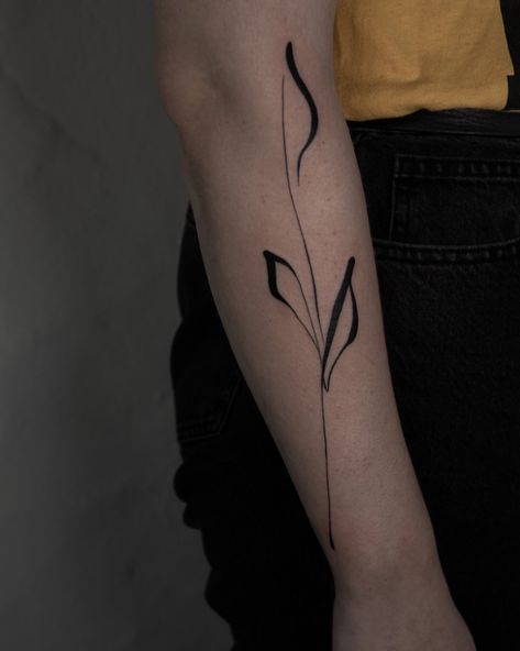 Abstract Leaf Tattoo, Abstract Leaves Tattoo, Leaf Tattoo, Plant Tattoo, Abstract Leaf, Tattoo Lettering Fonts, Wrist Tattoo, Abstract Tattoo, Tattoo Lettering