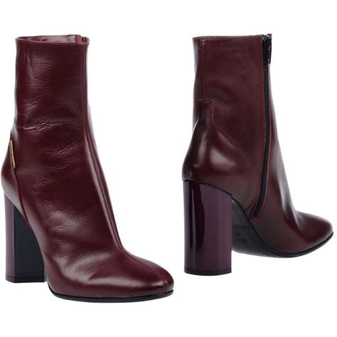 Ottod'ame Ankle Boots (11.485 RUB) ❤ liked on Polyvore featuring shoes, boots, ankle booties, maroon, leather boots, rubber sole booties, round toe ankle boots, leather booties and bootie boots Maroon Ankle Boots, Maroon Boots, Maroon Shoes, Round Toe Ankle Boots, Short Heel Boots, Dr Shoes, Short Leather Boots, Maroon Leather, Genuine Leather Boots