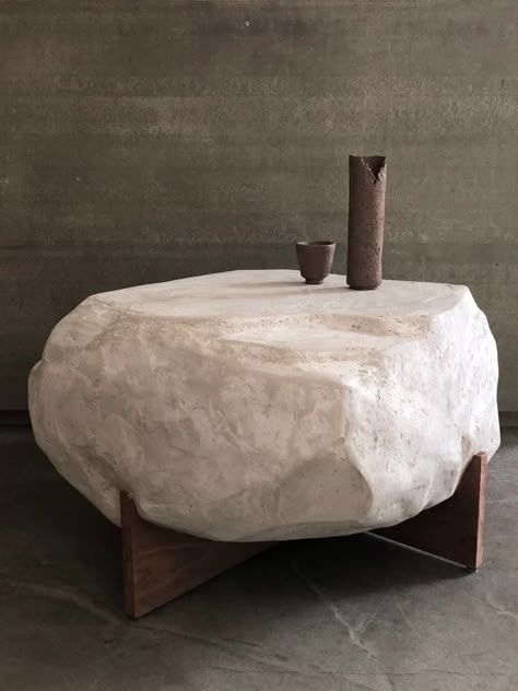 Wabi Sabi Furniture, Wabi Sabi Interior, Concrete Furniture, Furniture Side Tables, Coffee Table Design, Stone Design, Beautiful Furniture, Interior Furniture, Objects Design