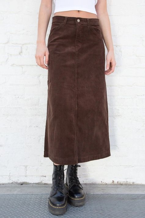 Corderoy Skirt, Corduroy Skirt Outfit, Long Skirt Outfits, Fits Clothes, Velvet Skirt, Brown Corduroy, Argyle Sweater, Corduroy Skirt, Skirt Outfit